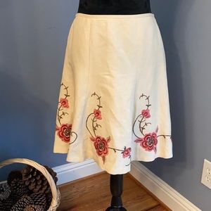 Exquisite Embroidered Linen Skirt